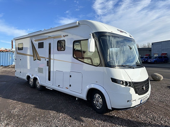 Frankia 790 F-LINE Höga Långbäddar Stödben