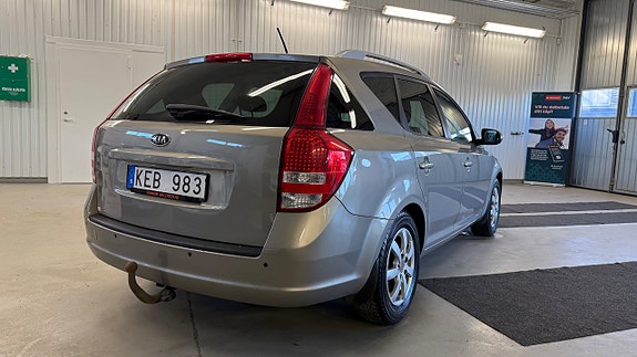 Kia Ceed 8 of 22