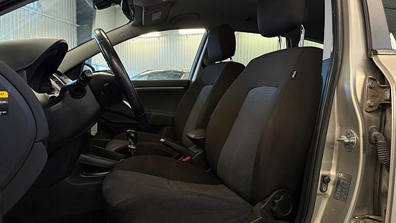 Kia Ceed 10 of 22
