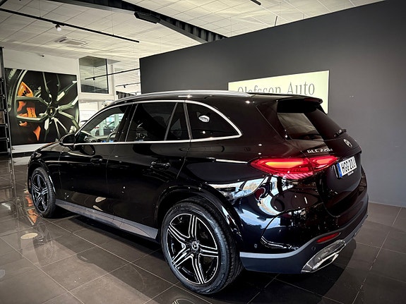 Mercedes-Benz GLC220 d 2 of 5