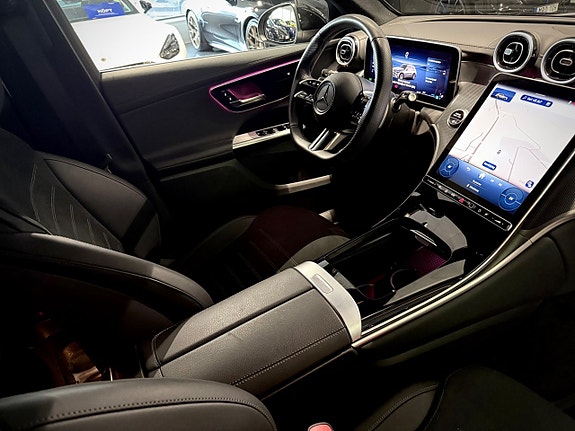 Mercedes-Benz GLC220 d 4 of 5
