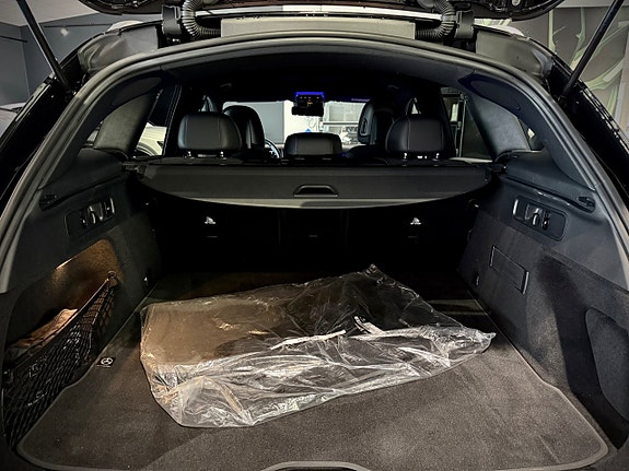 Mercedes-Benz GLC220 d 21 of 25