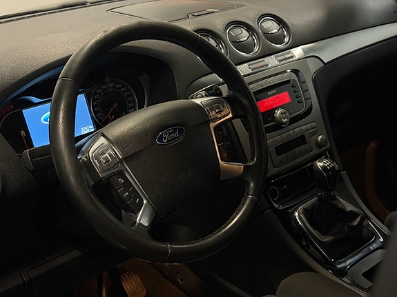 Ford S-MAX 11 of 25