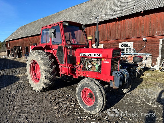 Traktor Volvo BM T 650