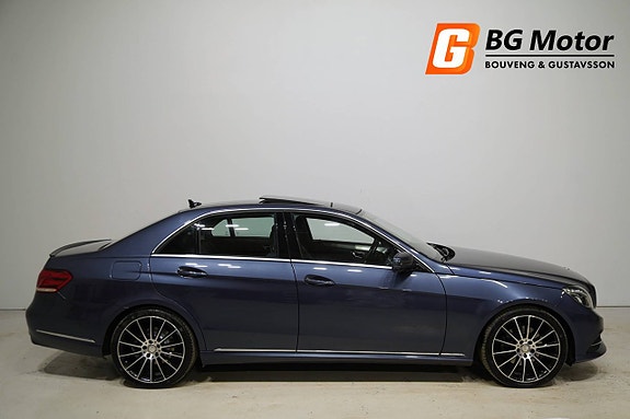 Mercedes-Benz E250 2 of 5