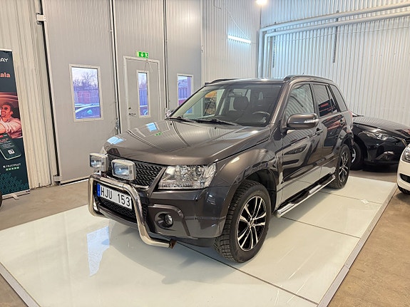 Suzuki Grand Vitara 4 of 5