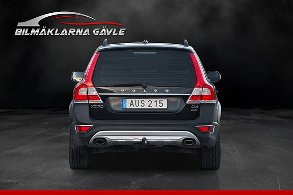 Volvo XC70 6 of 16