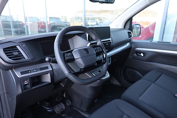 Peugeot e-Expert 11 of 13