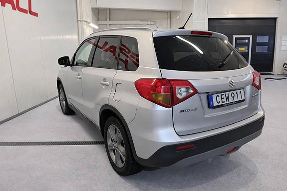 Suzuki Vitara 7 of 17