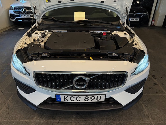 Volvo V60 Cross Country 26 of 29