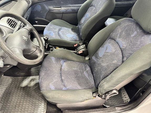 Peugeot 206 16 of 17