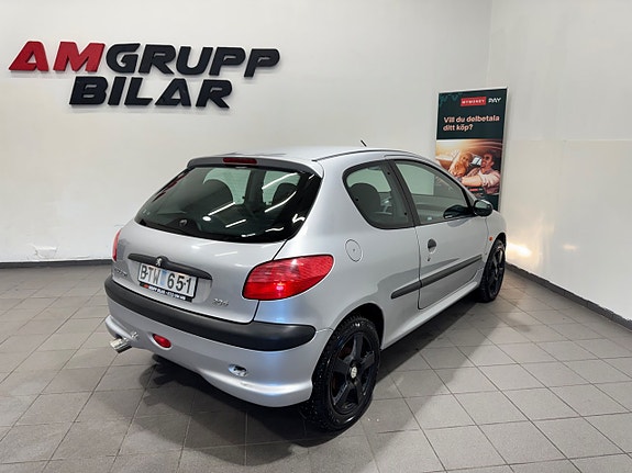 Peugeot 206 5 of 17