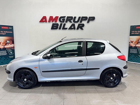 Peugeot 206 4 of 17