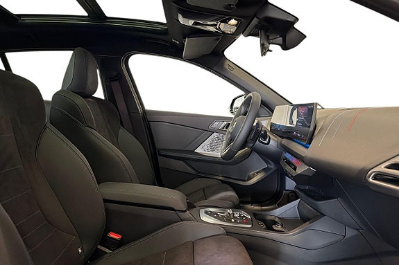 BMW 120 6 of 18