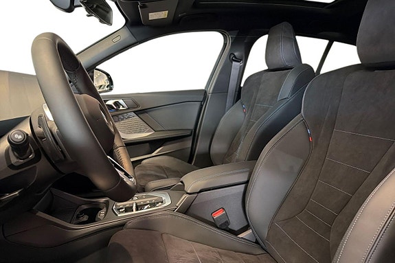 BMW 120 12 of 18