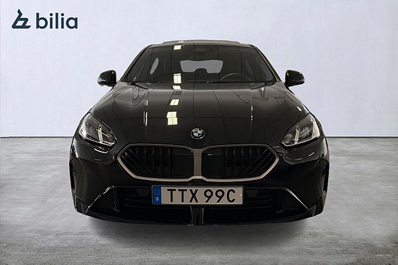 BMW 120 5 of 5