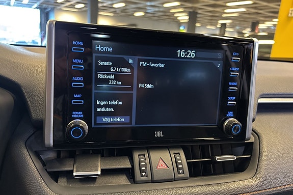 Toyota RAV4 17 of 24