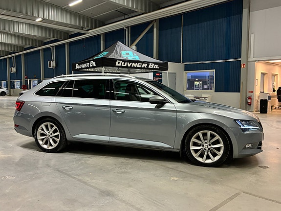 Skoda Superb 3 of 5