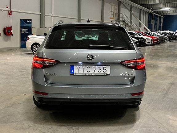 Skoda Superb 5 of 5