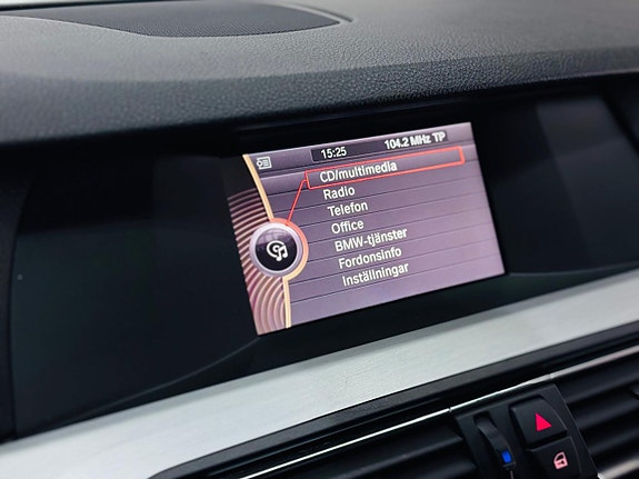 BMW 520d 12 of 18