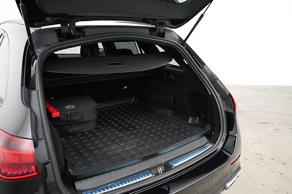 Mercedes-Benz C300 de 18 of 23