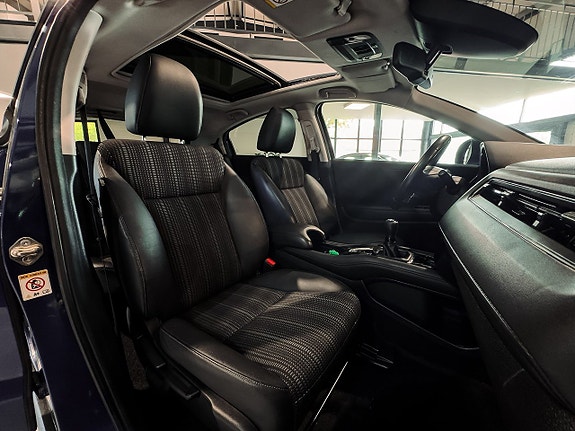 Honda HR-V 14 of 28