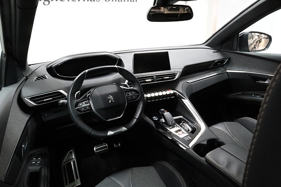 Peugeot 3008 4 of 5