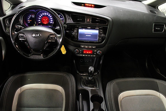 Kia Ceed 11 of 20