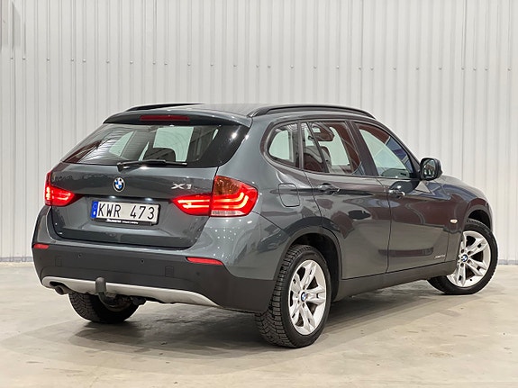 BMW X1 4 of 5