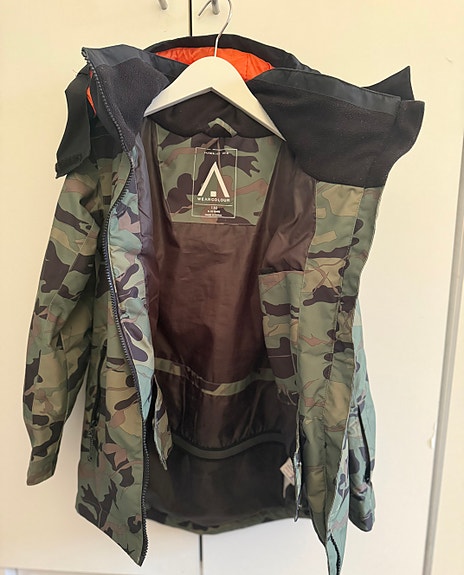 Product image 2 of 9