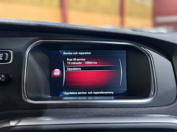Volvo V40 20 of 23