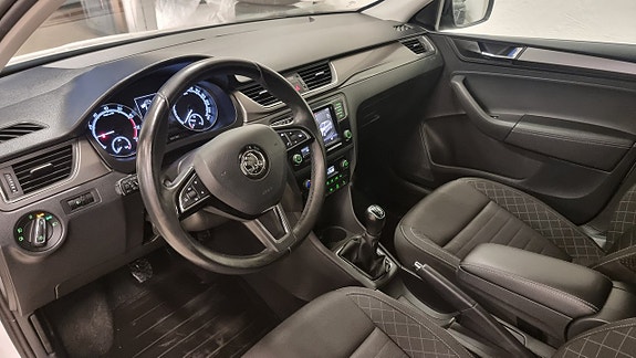 Skoda Rapid Spaceback 11 of 18