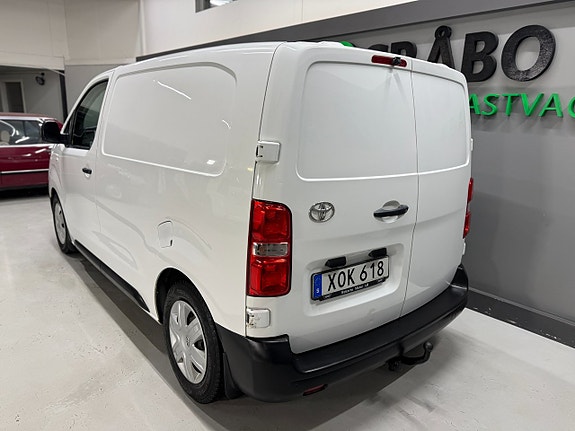 Toyota Proace 3 of 5