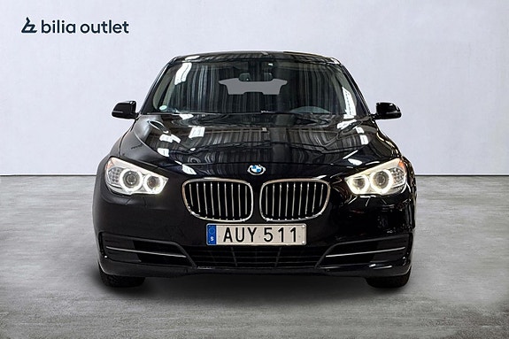 BMW 520d 3 of 5