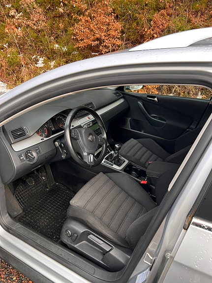 Volkswagen Passat 5 of 5