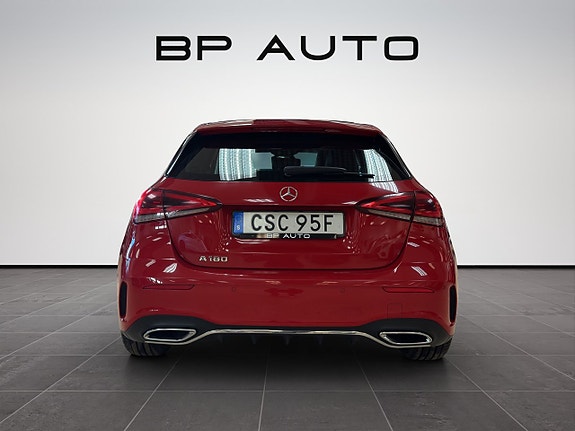 Mercedes-Benz A180 5 of 5