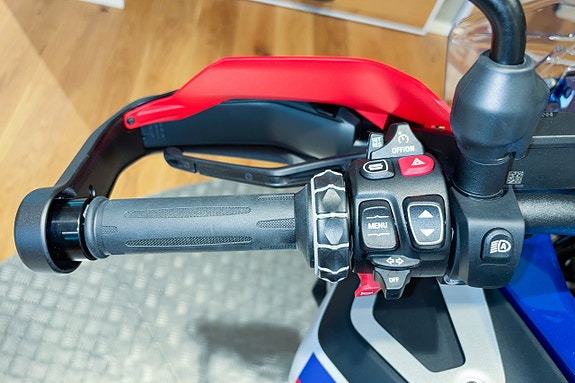 BMW R 1300 GSA | Alla paket |Adaptive height adjustment| Sommarkampanj 9 of 10