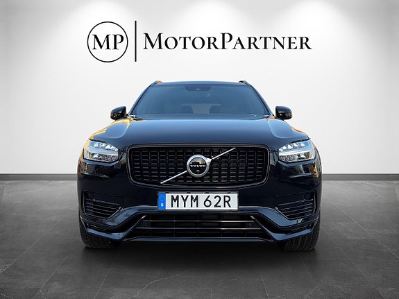 Volvo XC90 3 of 5