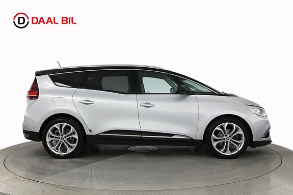 Renault Grand Scenic IV 5 of 5