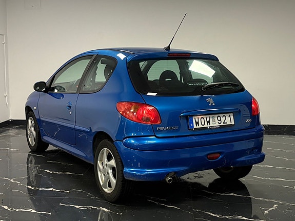Peugeot 206 4 of 5