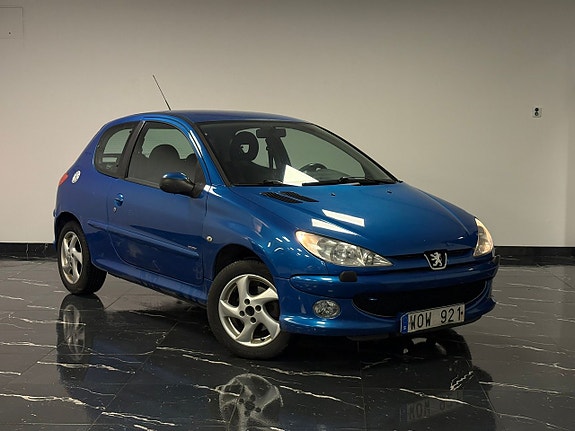 Peugeot 206 3 of 5
