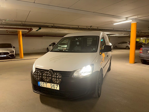 Volkswagen Caddy 4 of 5