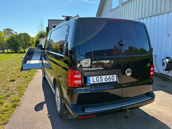 Volkswagen Transporter 3 of 11