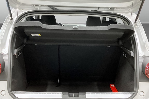 Dacia Sandero 9 of 9
