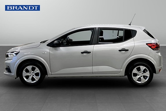 Dacia Sandero 3 of 5