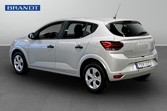 Dacia Sandero 2 of 5