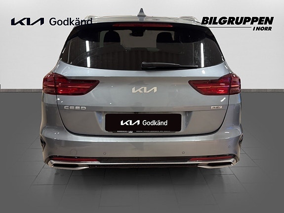 Kia Ceed 5 of 5