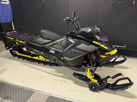 Ski-Doo Summit X 850 E-TEC 154 *Räntefritt 4 of 7