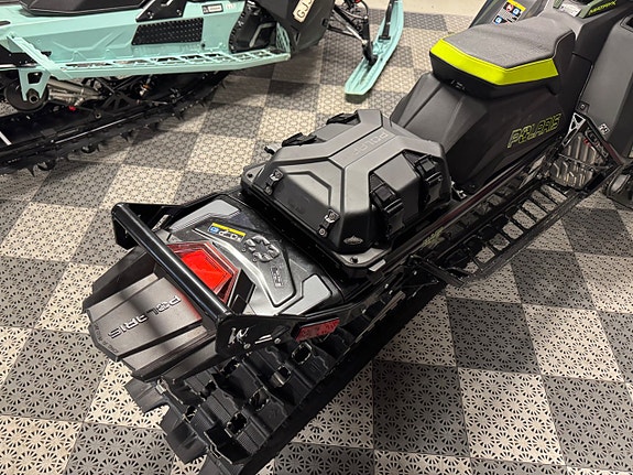 Polaris RMK KHAOS SLASH 9R 146 7S *Moms 8 of 9