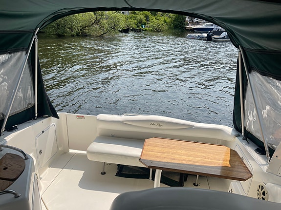 SeaRay Sundancer 315 med nya motorer - båtplats ingår* 9 of 20